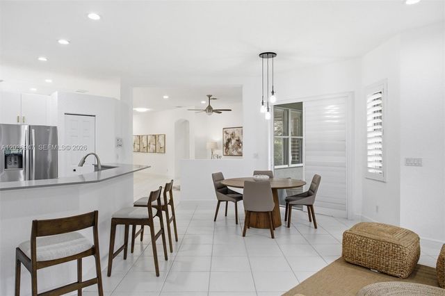 19308 Stonebrook Street, Weston, FL 33332