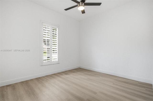 19308 Stonebrook Street, Weston, FL 33332