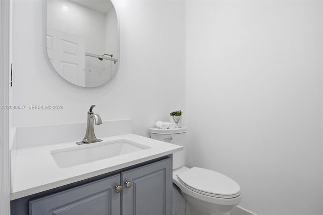 19308 Stonebrook Street, Weston, FL 33332