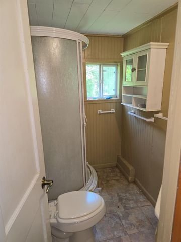 101 Dogwood Place, Point Blank, TX 77364