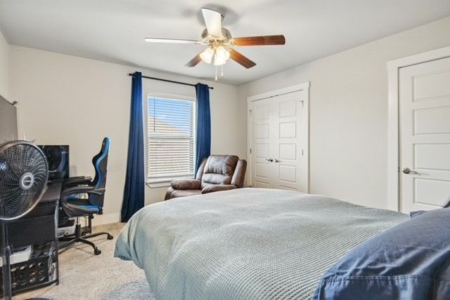 237 Ramsey Street, Gentry, AR 72734