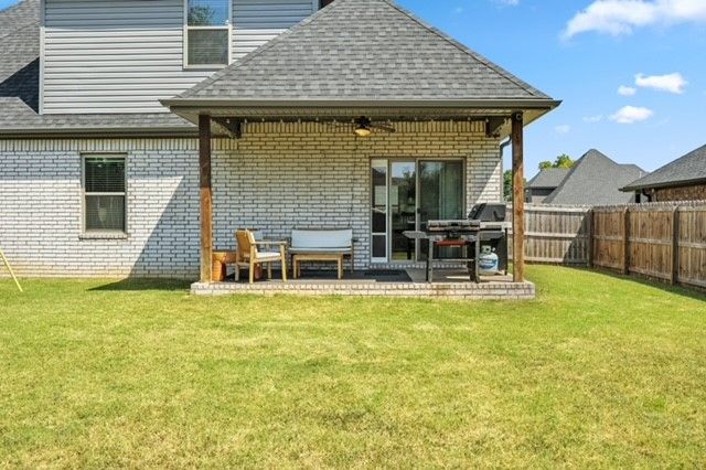 237 Ramsey Street, Gentry, AR 72734