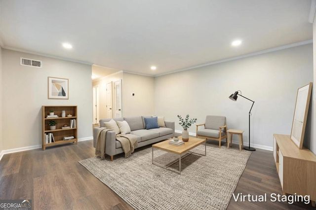 346 Carpenter Drive 18, Atlanta, GA 30328