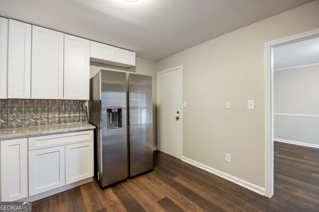 346 Carpenter Drive 18, Atlanta, GA 30328