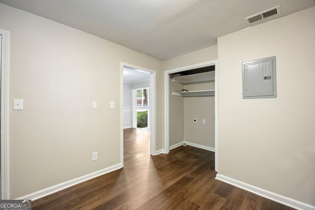 346 Carpenter Drive 18, Atlanta, GA 30328