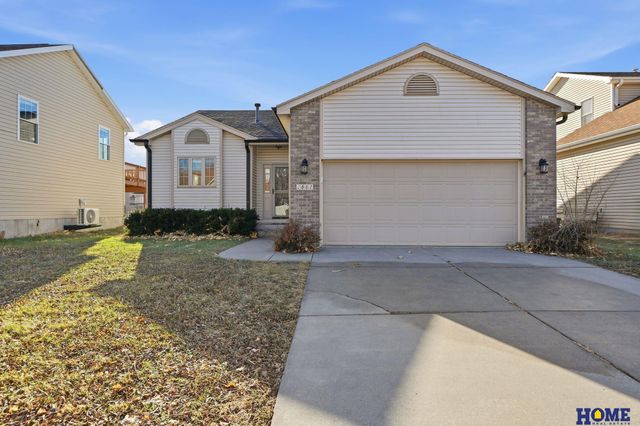2661 W Washington Street, Lincoln, NE 68522