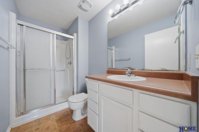 2661 W Washington Street, Lincoln, NE 68522