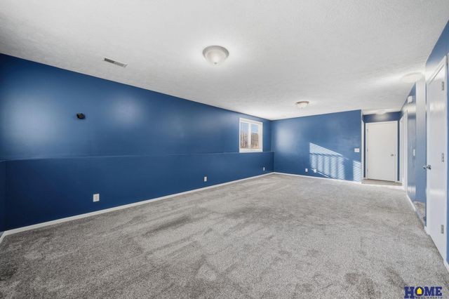 2661 W Washington Street, Lincoln, NE 68522