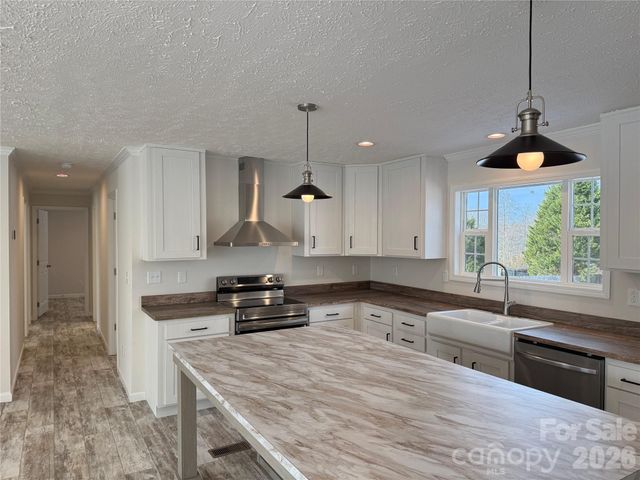 147 Titanium Drive 38, Statesville, NC 28625