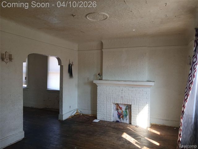 17217 Quincy Street, Detroit, MI 48221