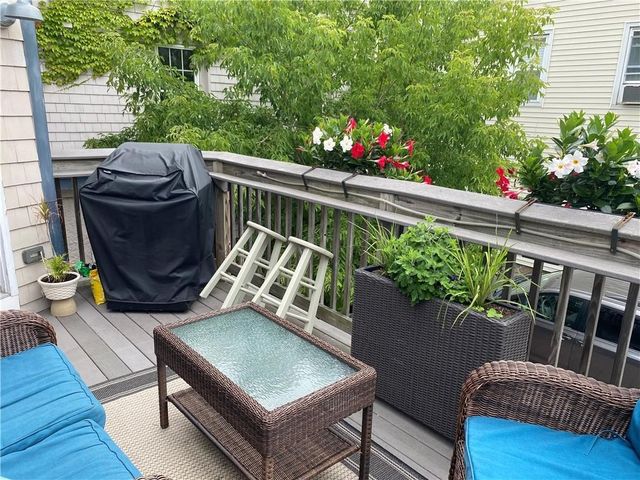 4 Hammond Street 5, Newport, RI 02840