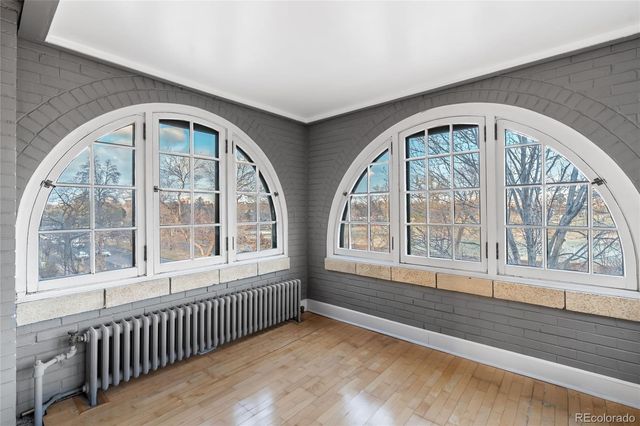 1 N Downing Street 5, Denver, CO 80218