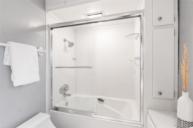 1 N Downing Street 5, Denver, CO 80218