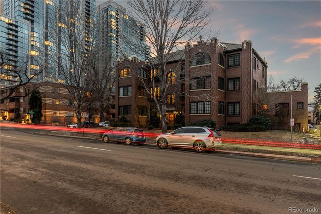 1 N Downing Street 5, Denver, CO 80218