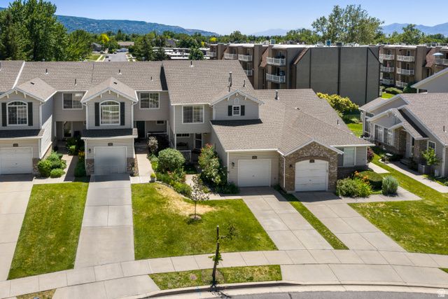 83 W 200 N, Centerville, UT 84014