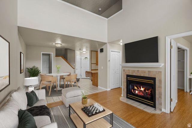 83 W 200 N, Centerville, UT 84014