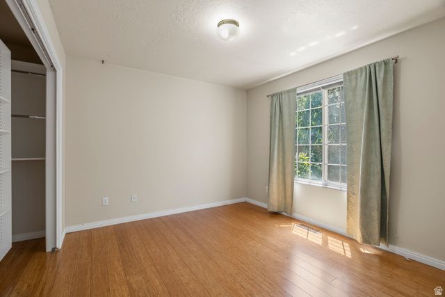 83 W 200 N, Centerville, UT 84014