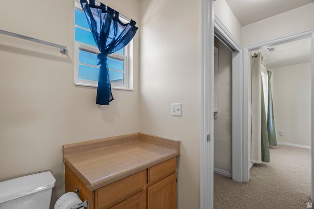83 W 200 N, Centerville, UT 84014