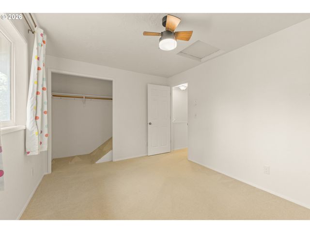 1522 FETTERS Loop, Eugene, OR 97402