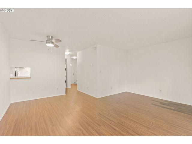 1522 FETTERS Loop, Eugene, OR 97402