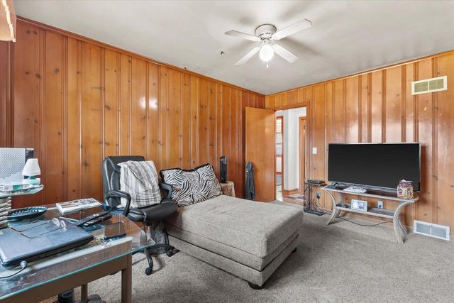 1715 26th STREET, Kenosha, WI 53140