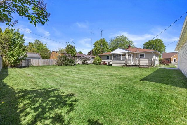 1715 26th STREET, Kenosha, WI 53140