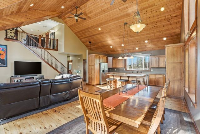 19303 W Penners Ln, Cheney, WA 99004
