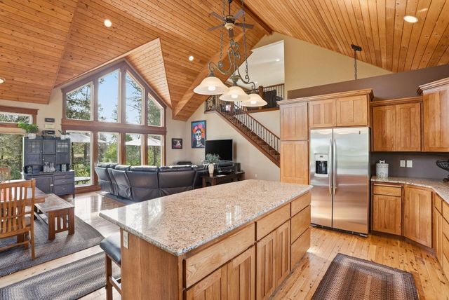 19303 W Penners Ln, Cheney, WA 99004