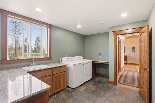 19303 W Penners Ln, Cheney, WA 99004