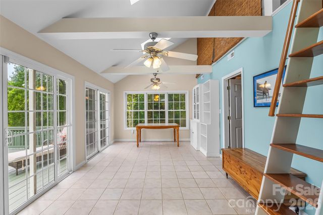 183 Greenlea Circle, Taylorsville, NC 28681