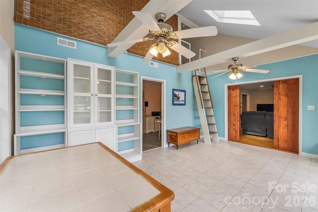 183 Greenlea Circle, Taylorsville, NC 28681