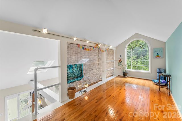 183 Greenlea Circle, Taylorsville, NC 28681
