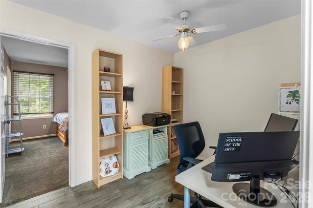 183 Greenlea Circle, Taylorsville, NC 28681