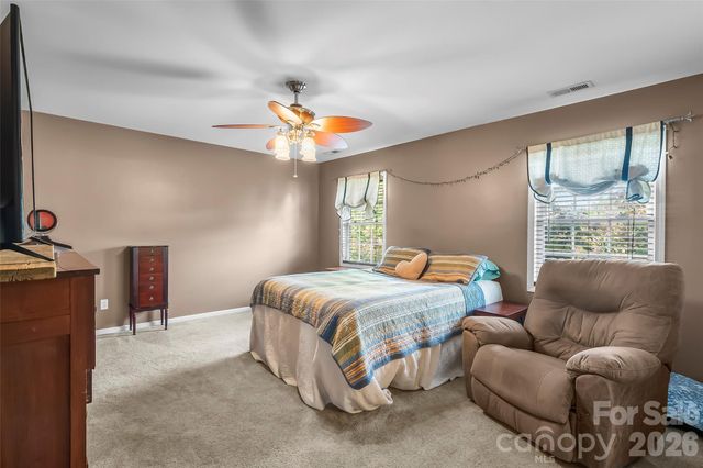 183 Greenlea Circle, Taylorsville, NC 28681