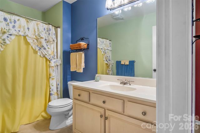 183 Greenlea Circle, Taylorsville, NC 28681