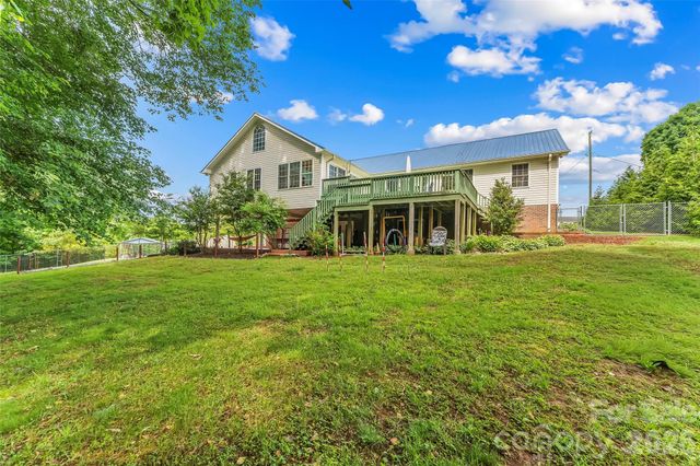 183 Greenlea Circle, Taylorsville, NC 28681