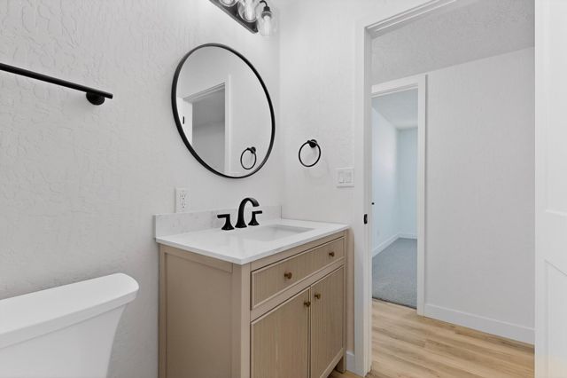 632 Jane Street NE, Albuquerque, NM 87123