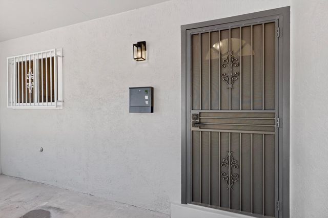 632 Jane Street NE, Albuquerque, NM 87123
