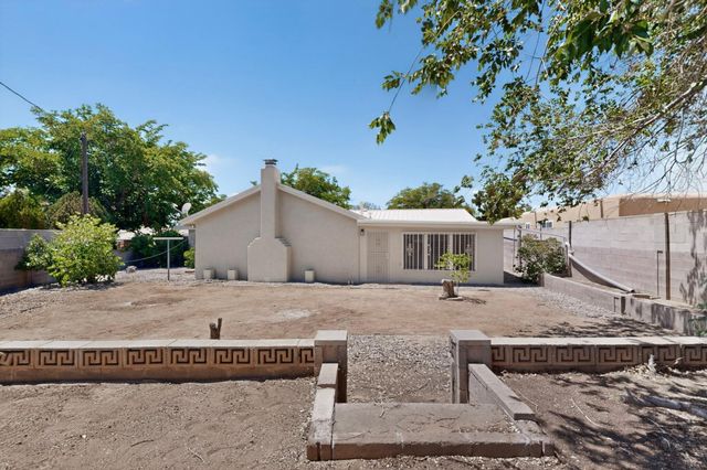 632 Jane Street NE, Albuquerque, NM 87123