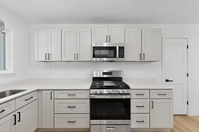632 Jane Street NE, Albuquerque, NM 87123