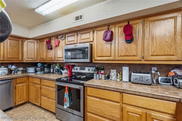 461510 E 1130 Road, Sallisaw, OK 74955