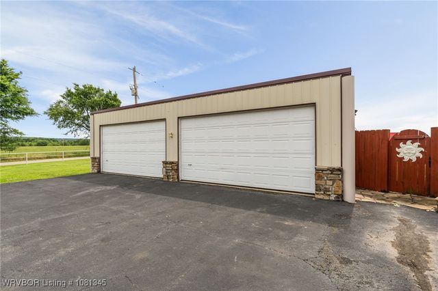 461510 E 1130 Road, Sallisaw, OK 74955