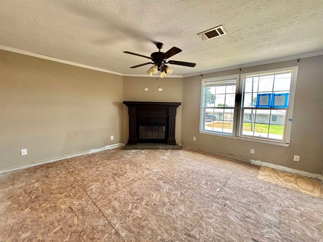 706 Catherine St, Lockport, LA 70374