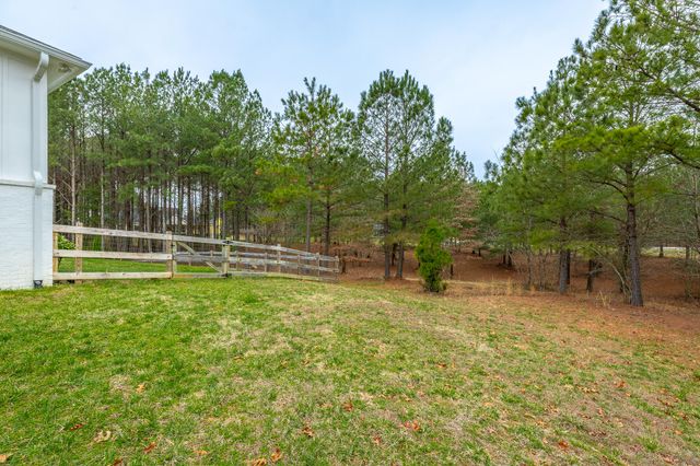2275 River Bluffs Drive, Jasper, TN 37347