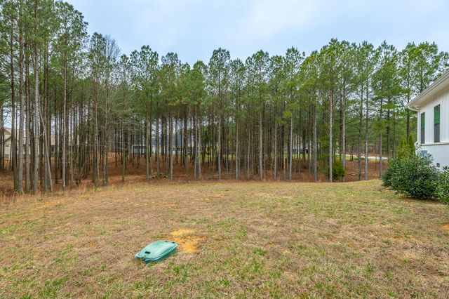 2275 River Bluffs Drive, Jasper, TN 37347