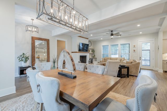 2275 River Bluffs Drive, Jasper, TN 37347