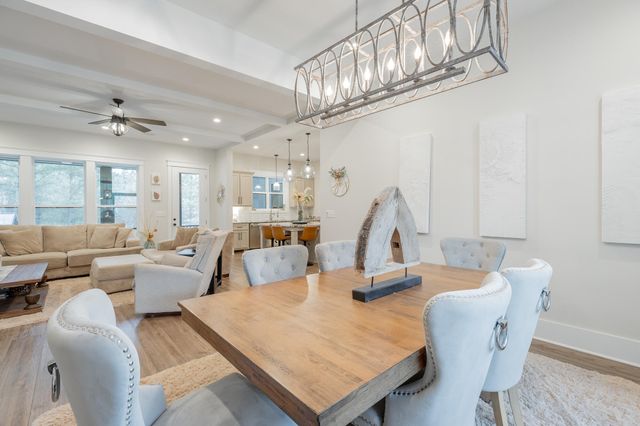 2275 River Bluffs Drive, Jasper, TN 37347