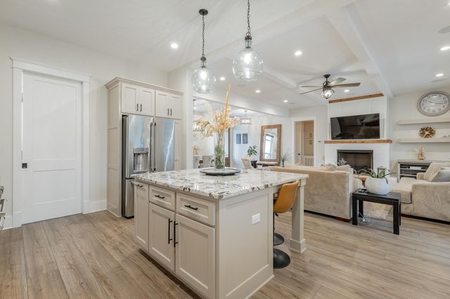 2275 River Bluffs Drive, Jasper, TN 37347