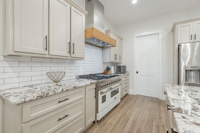 2275 River Bluffs Drive, Jasper, TN 37347