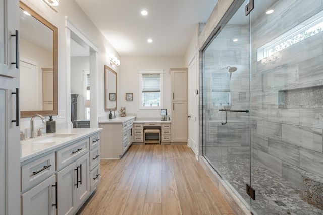 2275 River Bluffs Drive, Jasper, TN 37347